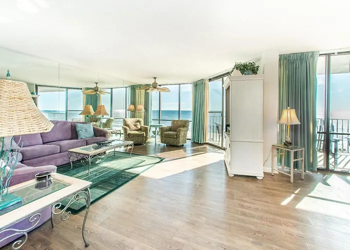 Leeward 308 At Edgewater